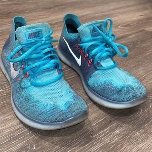 Nike running sneakers - FREE SHIPPING